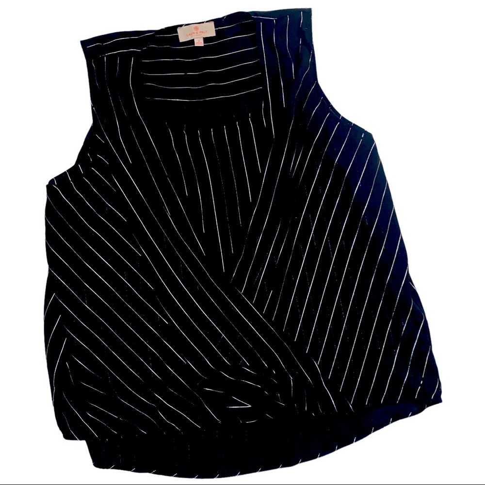 Laurie Felt crisscross black blouse with soft silver stripe size 1X.
